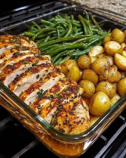 🍗 High-Protein Oven-Baked Herb Chicken